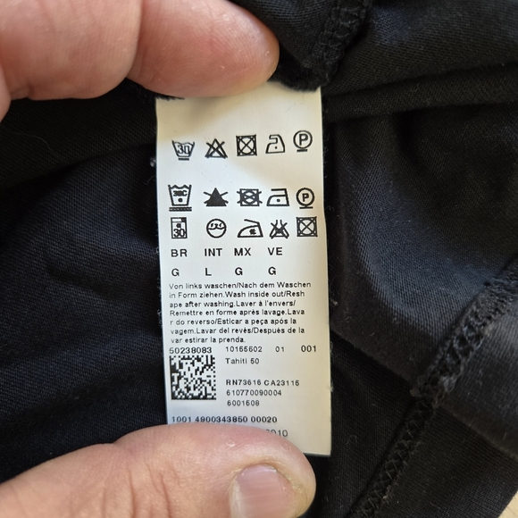 BOSS Men's Black T-Shirt - Picture 6 of 9